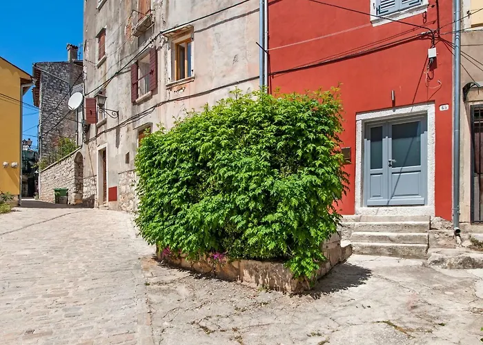Casa Dora